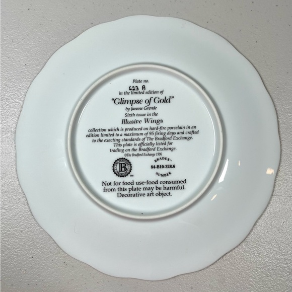 “Glimpse of Gold"
by Janene Grende Sixth in the Illusive Wings decorative plate - Picture 6 of 7